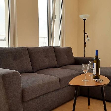 Sky Blue Danube Apartment Ruse Esterno foto