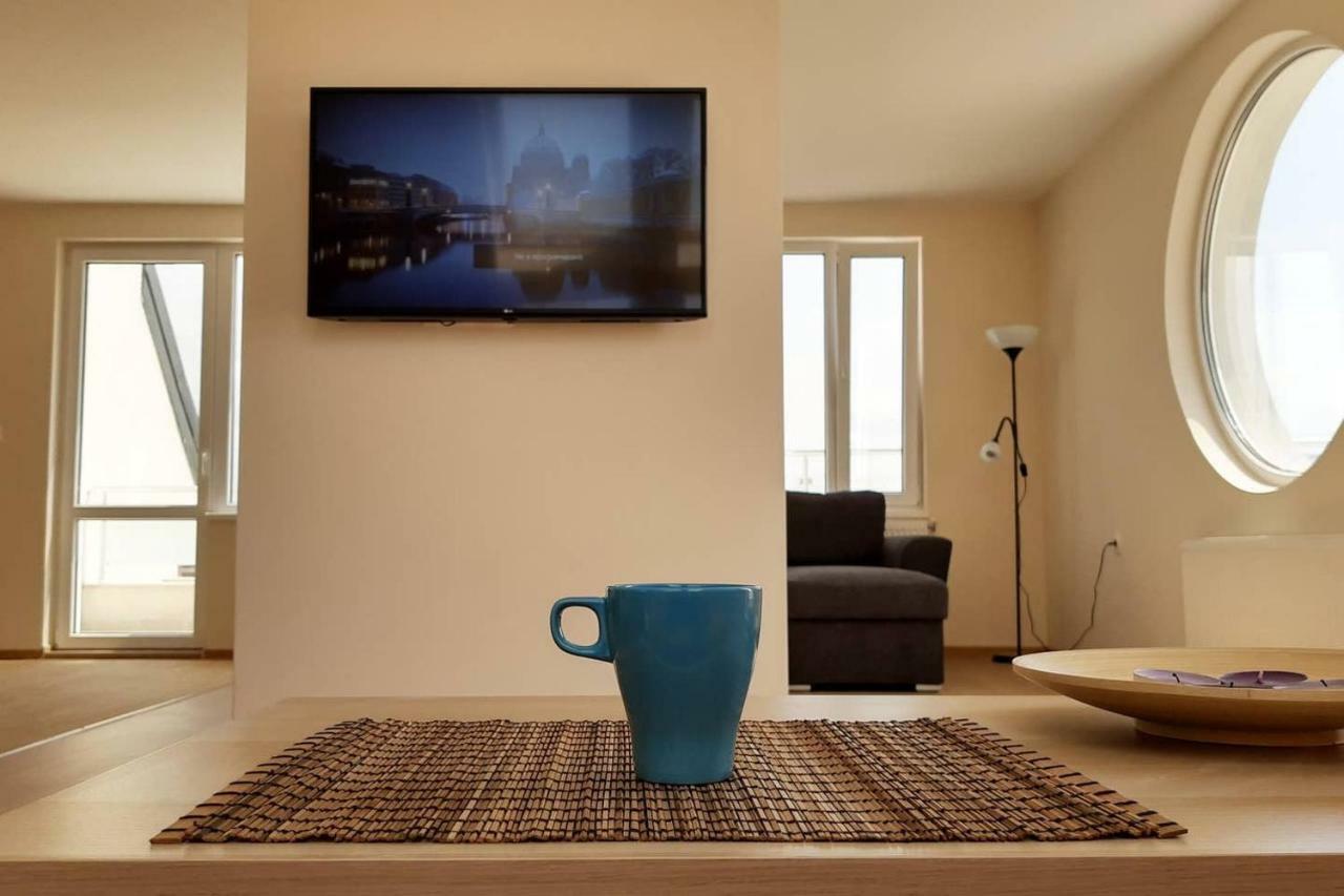Sky Blue Danube Apartment Ruse Esterno foto